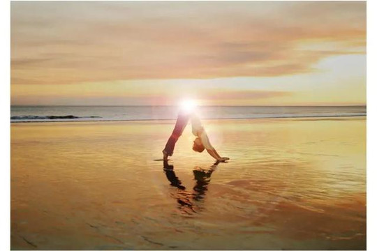 Bild 1 von MOVING BONES - Studio für Bewegung Partnergalerie