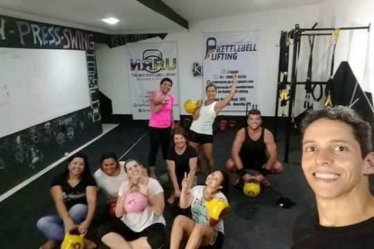 Imagem 2 da galeria do parceiro CT Fábrica de Campeões Kettlebell Sport
