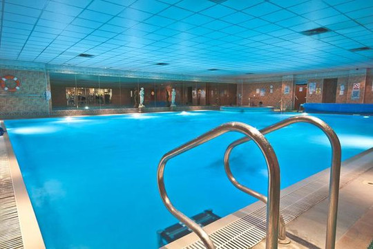 Image 3 from Oasis Health Club partner gallery