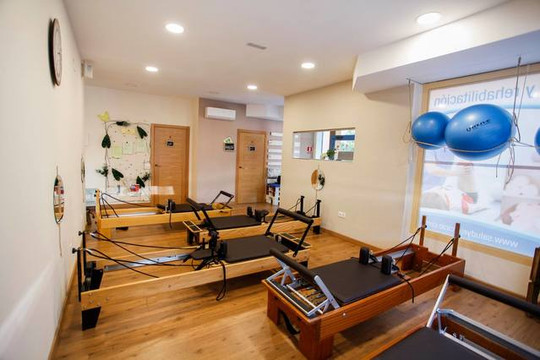 Imagen 3 de la galería del partner Fisioterapia Alameda - - Pilates