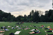 Bild 4 von Yoga Nebenan Outdoor // Sendling (Stemmerwiese) Partnergalerie