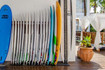 Imagem 2 da galeria do parceiro Surf's Up Club Arte da Tribo Hostel & Camping - Praia do Rosa