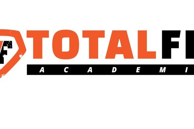 Total Fit Academia De Ginastica