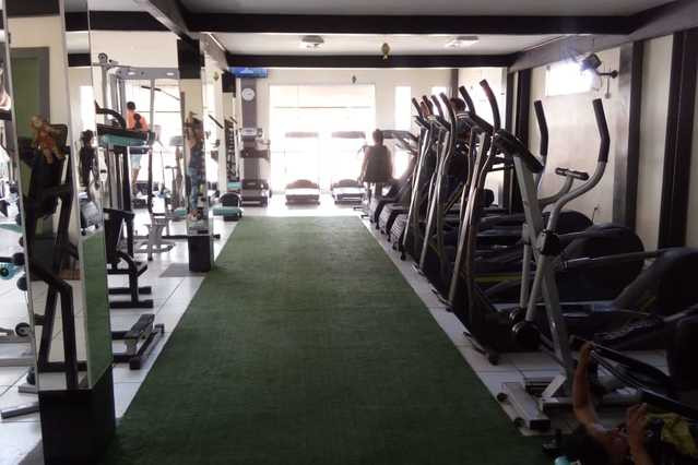 DMC Fitness Academia