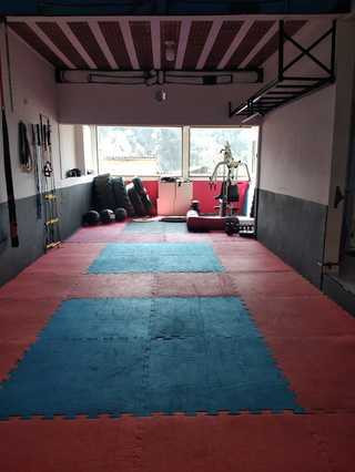 Centro de Treinamento Dutra.