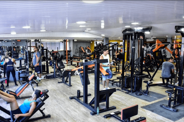 Academia Nitro II