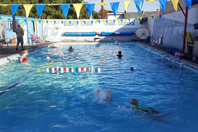 Lucky Duck Swim School
