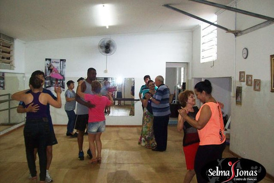 Imagem 1 da galeria do parceiro Selma Jonas - Centro de Danças