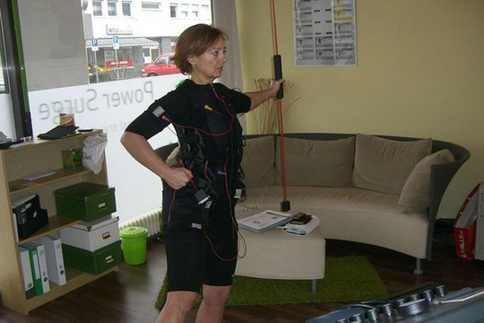Bild 2 von Power Surge Partnergalerie