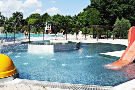 Bild 1 von Sommerbad Wuhlheide Partnergalerie