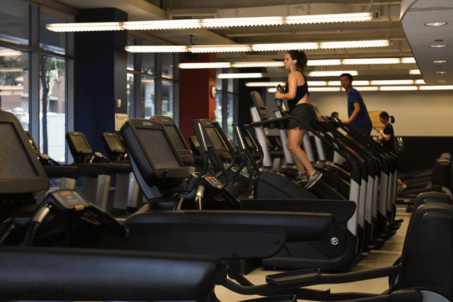 Fitness19 - Lincoln Park