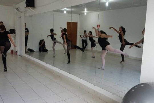 Imagem 3 da galeria do parceiro Academia Atitude