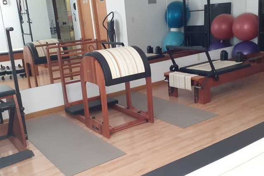 Imagem 1 da galeria do parceiro Espaço Vivian Chalegre