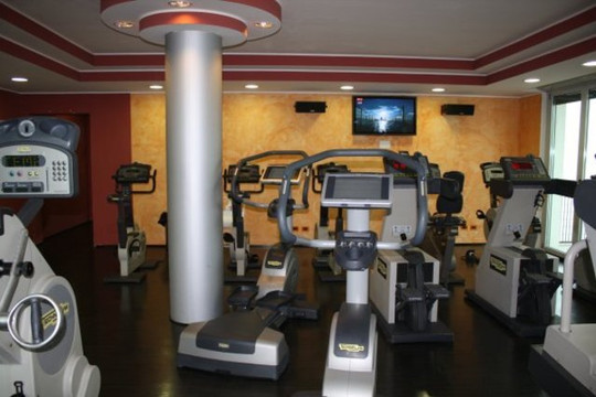 Immagine 2 dalla galleria del partner Club N.15