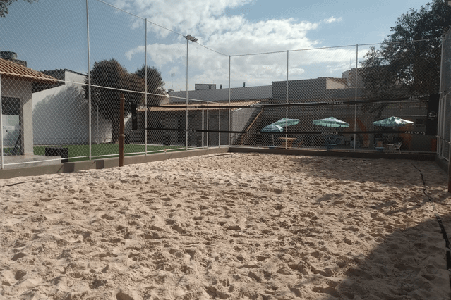 Arena 76