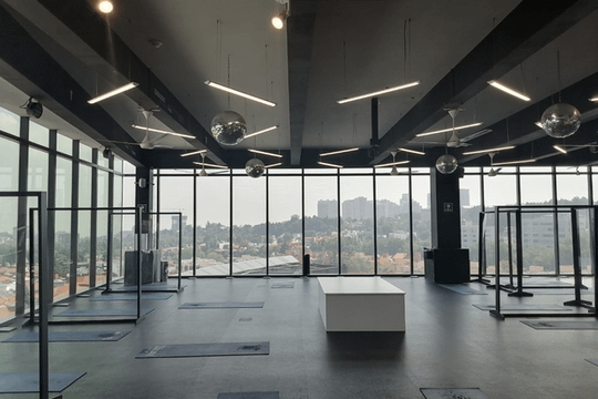 Imagen 3 de la galería del partner Cardio & Sculpt Power Yoga Centtral