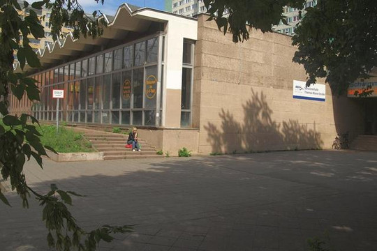 Bild 2 von Schwimmhalle Thomas-Mann-Straße Partnergalerie