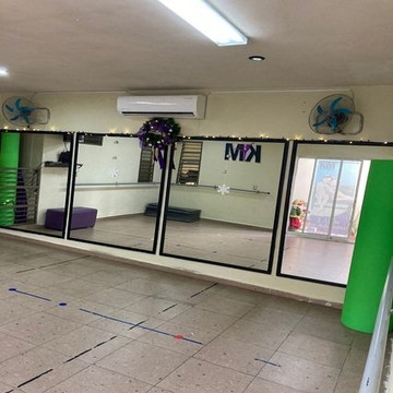 Imagen 1 de la galería del partner KM Dance Center