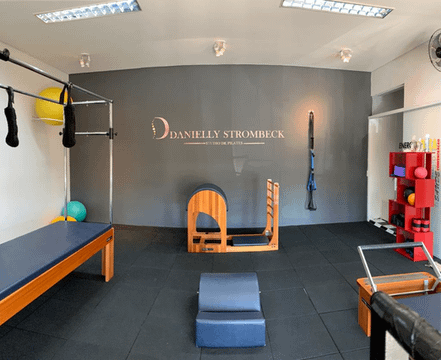 Imagem 3 da galeria do parceiro Danielly Strombeck Studio De Pilates