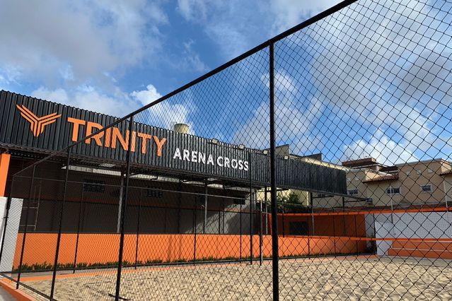 Trinity Arena Cross