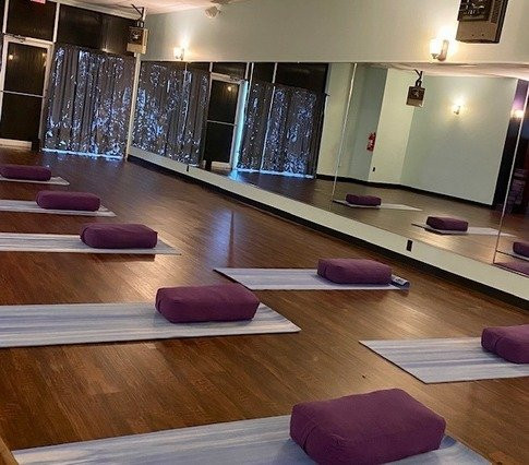 Lava Yoga Lawrence