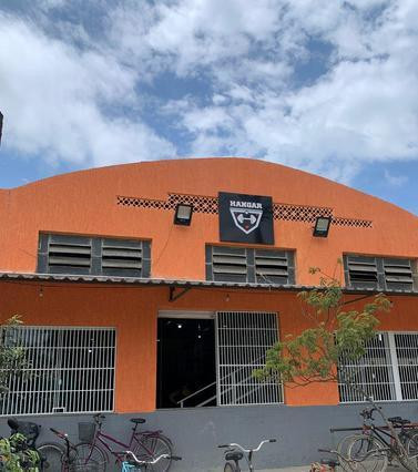 Hangar Academia