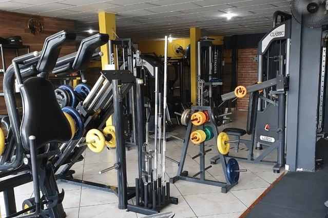 Academia 4 Estações