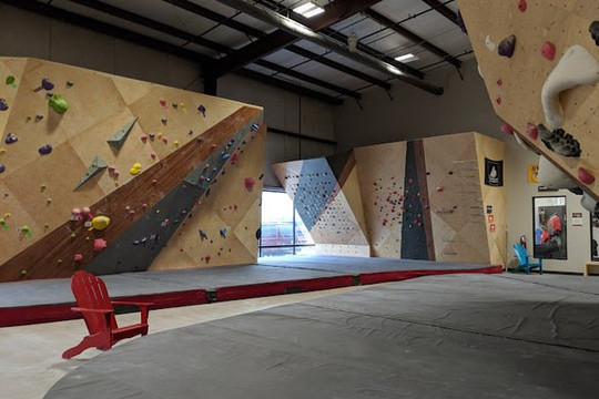 Image 1 from The Crag partner gallery