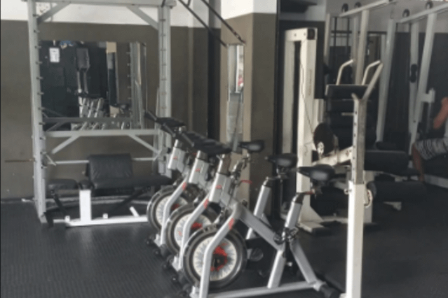 Academia Overall Fitness