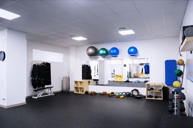 Health & fitness Sevilla / Entrenamiento en grupo 8 días al mes