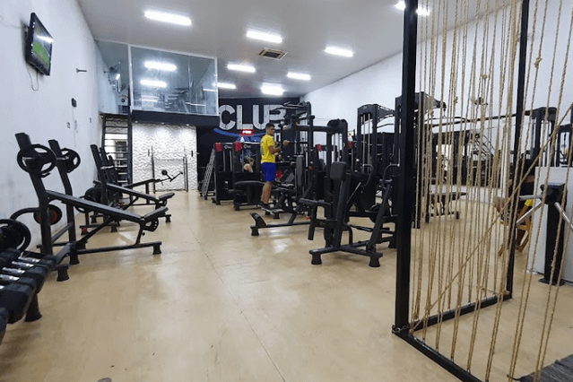 Club Fit 83