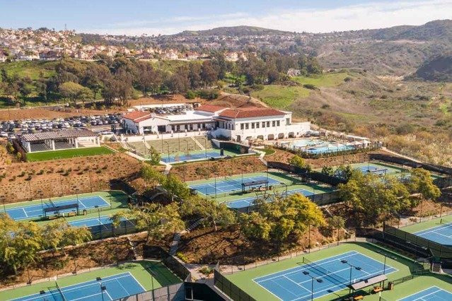 Life Time - Plano Tennis