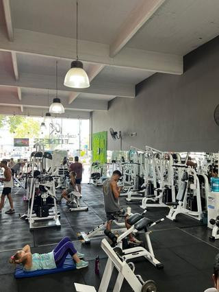 Estación Club Zona Sur