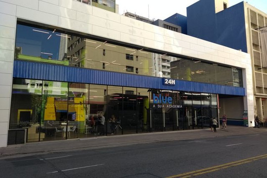 Imagem 2 da galeria do parceiro Academia Bluefit - Centro 1