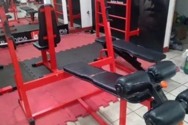 Life Fitness Academia