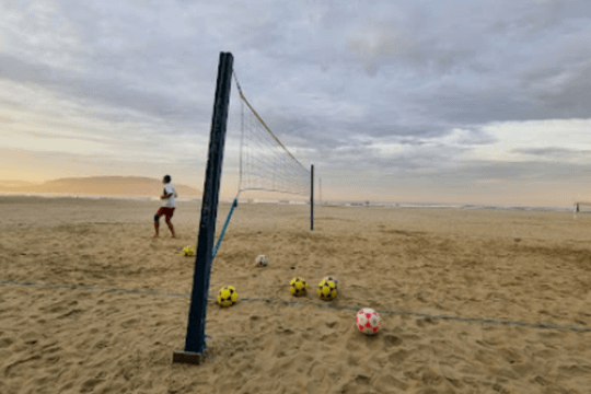 Imagem 1 da galeria do parceiro Futevôlei Bola 7