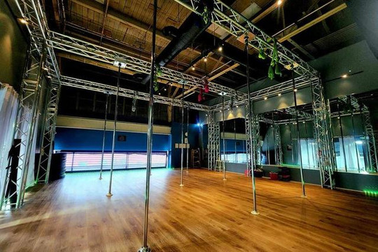 Image 3 from Aerial Arts of Rochester partner gallery