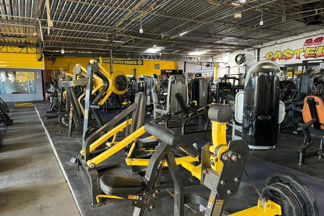Academia Castelo Branco