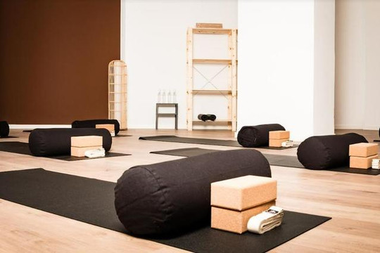 Imagen 1 de la galería del partner Namah Yoga Studio