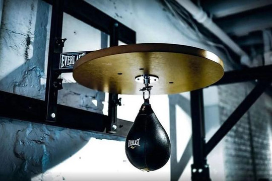 Image 1 from HIIT THE DECK 2 partner gallery