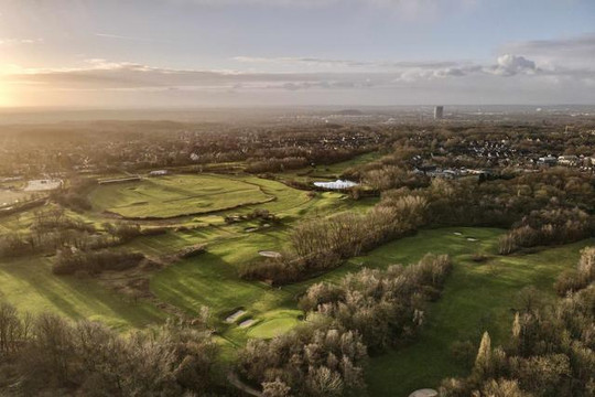 Bild 1 von POTTGOLF Oberhausen Partnergalerie