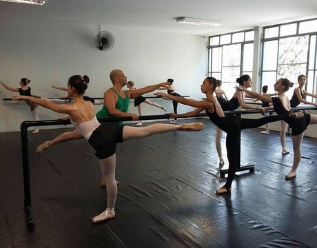 Imagem 1 da galeria do parceiro Escola de Dança Studio 3