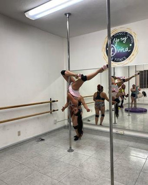 Imagen 1 de la galería del partner Soy Divina Pole Dance