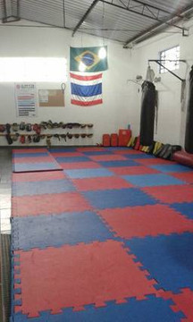 Imagem 3 da galeria do parceiro Academia Stillus Sport & Fitness