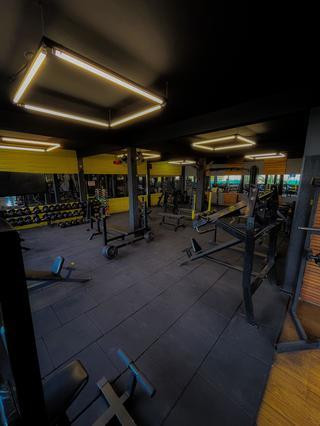 Academia Trainner Fitness
