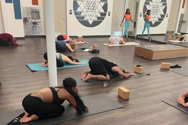 Pose Studio - Frisco