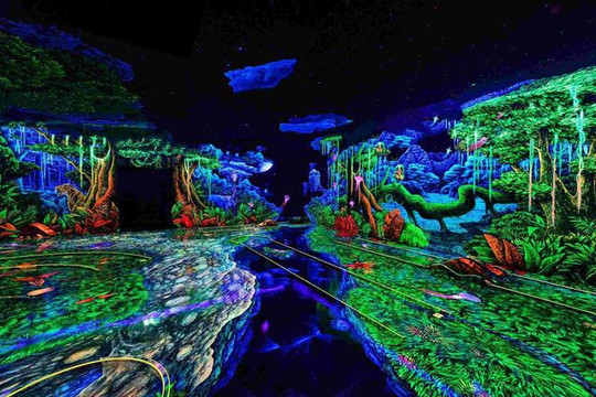 Bild 2 von GlowingRooms Dortmund 3D Schwarzlicht Minigolf Partnergalerie