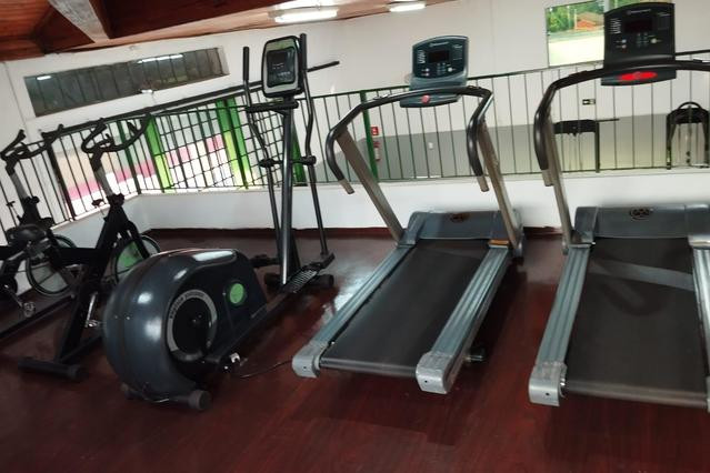 Studio Fitness Academia.