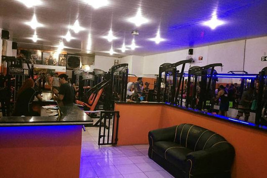 Imagem 3 da galeria do parceiro IRON-GYM ACADEMIA