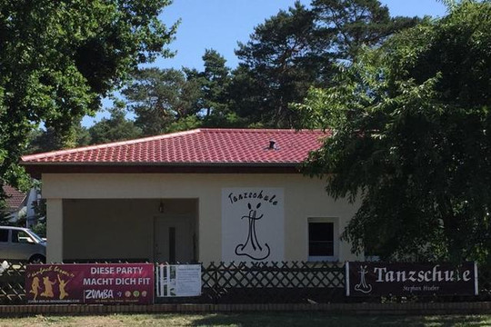 Bild 3 von Tanzschule Hueber Ludwigsfelde Partnergalerie